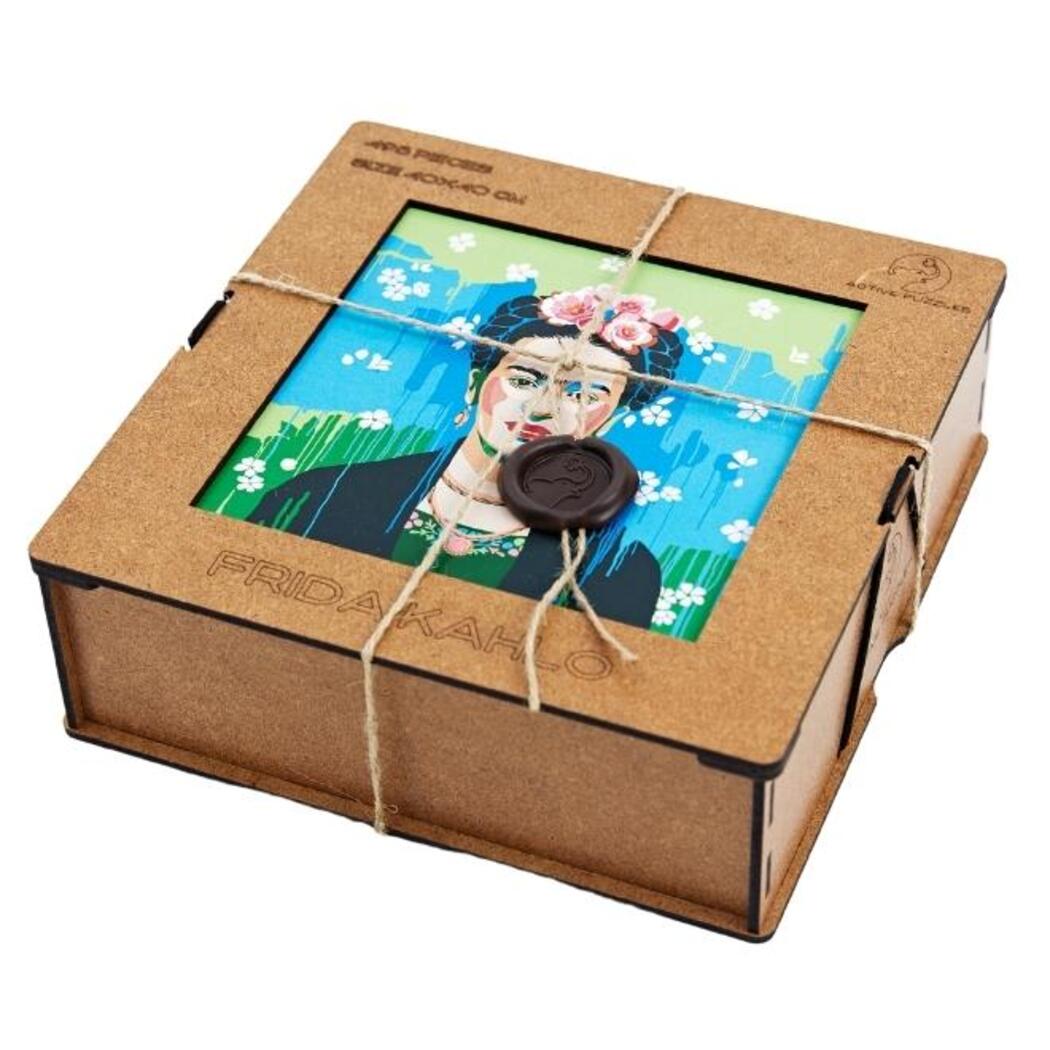 frida khalo wooden puzzle packaging